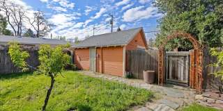 1415 E State Street Gallery 27