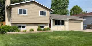 COMING SOON!!! Beautiful 4 Bedroom Quad Level Located in Buffalo Ridge!!!! COMING SOON!!! Beautiful 4 Bedroom Quad Level Located in Buffalo Ridge!!!! Gallery 1