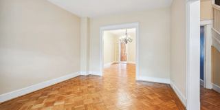 310 Taylor St NW Gallery 6