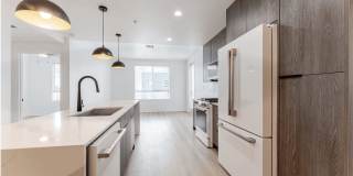 Midtown 205 Gallery 38