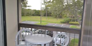 284 Woodlake Wynde Gallery 21