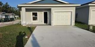 1431 Las Villas Boulevard Gallery 1