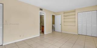 3750 SW 60th Ter Gallery 33