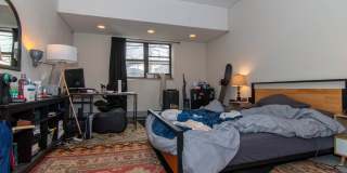 Nicely renovated  with in-unit laundry in a prime location in Fenway! Gallery 10