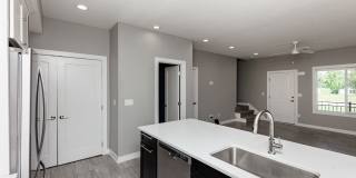 GREAT LOCATION!! 3 Bedroom, 2.5 Bathroom Townhome in Waukee! Gallery 14