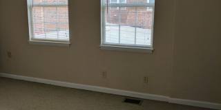 Renovated 4 bedroom House on the South Side Flats!! Gallery 1