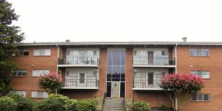 Riverside Park Gallery 99