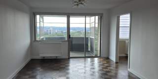 50 Glenbrook Road Gallery 1