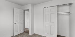 Creekside Apartments Gallery 11