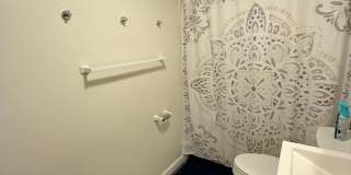 Nicely renovated, pet friendly 3 bed in South Boston. Gallery 30