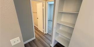 5880 Medallion Drive Gallery 12