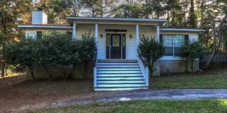 Spanish Fort Duplex Side B 2/1 with Bonus Room Gallery 10