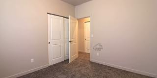 3 Bedroom, 2.5 Bath Townhome in Central Kennewick Gallery 9