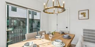 5015 Grayton Alley Gallery 6
