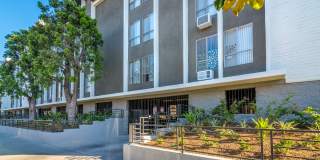 526 Ardmore Gallery 3