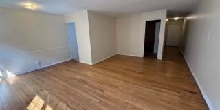 5424 Fifth Avenue Gallery 42