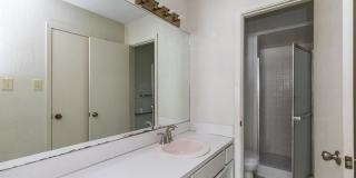 4925 Greenslope Drive Gallery 16