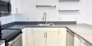 Moderne at 1st Gallery 12