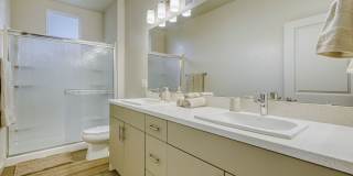 Brioso at the Bridges Gallery 10