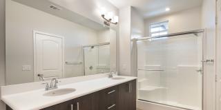 Lakeview 88 Gallery 22