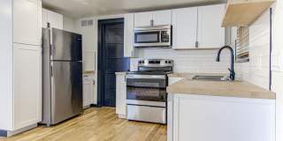 1711 Brentwood St Gallery 9