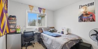 124 N College Street Gallery 11