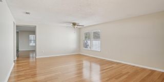 2346 ADAMS LAKE Boulevard Gallery 5
