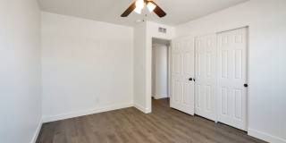 Amazing Tri-level close to ASU with Pool Gallery 22