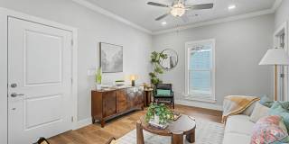 Hawthorne Grove Gallery 22