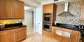 20201 E Country Club Dr Gallery 24