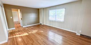 Courtyard Apartments Gallery 27