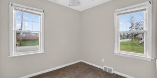 17208 LIPTON AVE Gallery 13