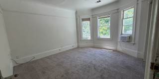 Spacious 3-Bedroom Midtown Home with Central A/C & Two Assigned Parking Spaces Gallery 24