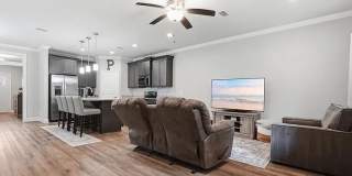 2267 Janet Street Gallery 14