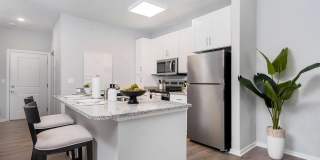 The Retreat Apartments Gallery 12