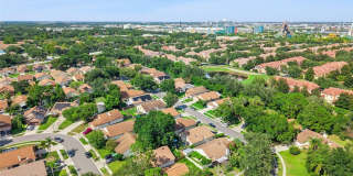 7301 SPRING VILLAS Circle Gallery 55