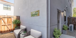 The Angelino Gallery 5