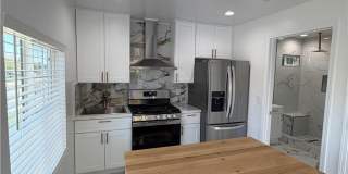 7476 Brookside Gallery 1