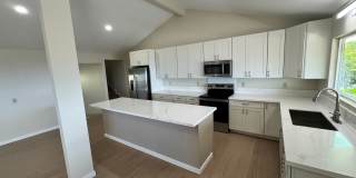 Beautiful Fully Renovated 5-Bedroom Home with Ocean Views Gallery 1