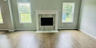 Spacious Family Home in Kathleen Gallery 10