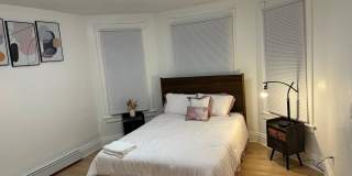Elegant 2BR Apartment in South End Hartford Gallery 17