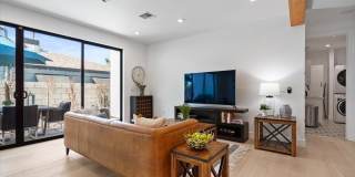 230 W Monterosa Street Gallery 17
