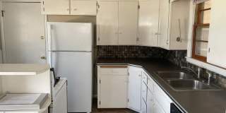 Adorable 3 bedroom 1 bathroom Adorable 3 bedroom 1 bathroom Gallery 3