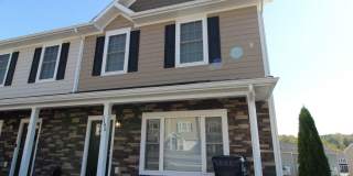 3 Bedroom 2.5 Townhome with gorgeous mountain views! Loads of storage! Short term lease option if needed! Gallery 1