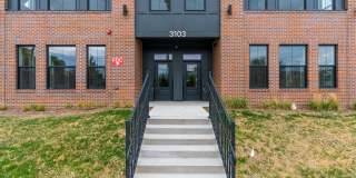 Forest Ave - Luxury Off-Campus Housing! Gallery 14
