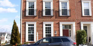 13570 VILLAGE GREEN Drive Gallery 1