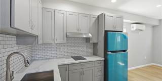 940 N Naomi Gallery 12