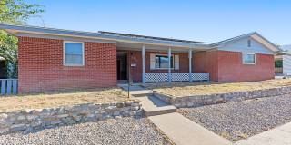3 Bedroom home with Solar Panels Gallery 1