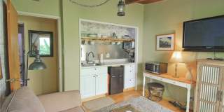 545 1st Street Gallery 4