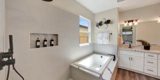 131 N Un St Gallery 15